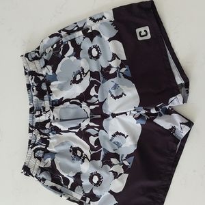 Chestee shorts
